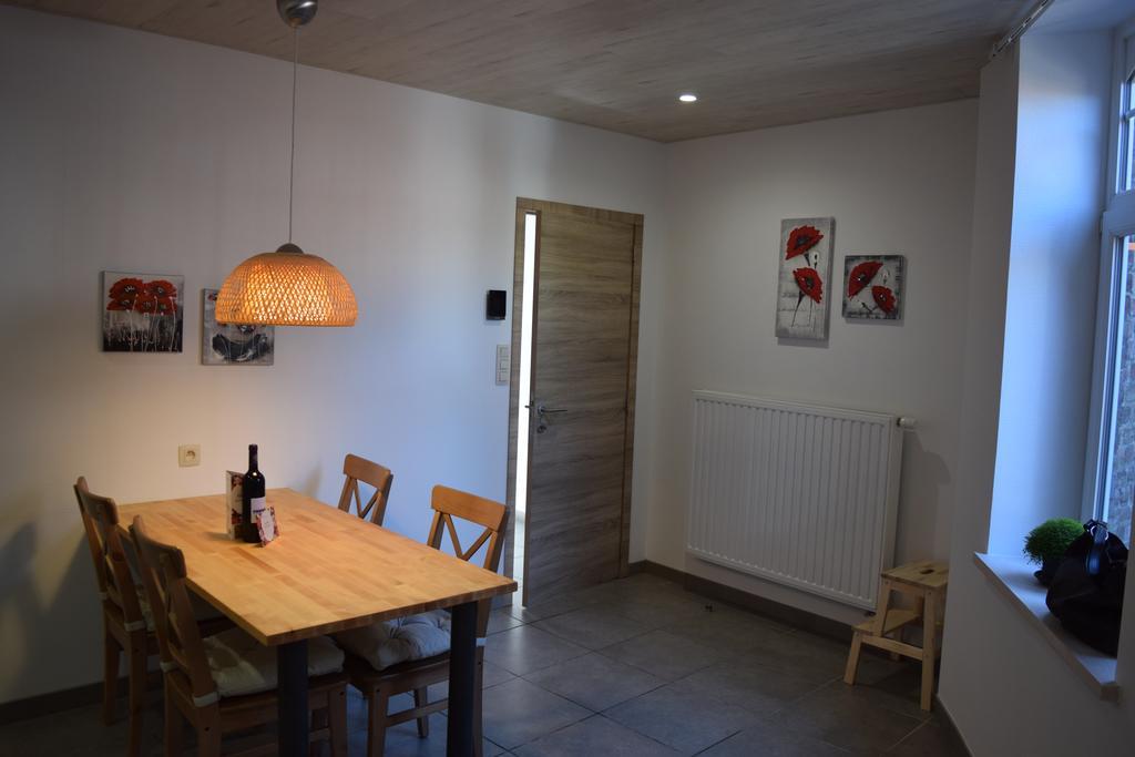 Apartment Aurora Ieper Buitenkant foto
