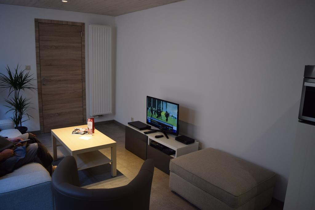 Apartment Aurora Ieper Buitenkant foto